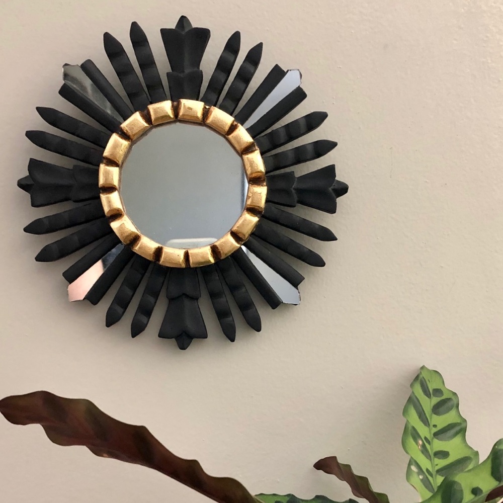 NWOT Peruvian Cuzco Mirror